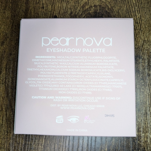 5/75$ PEAR NOVA Eyeshadow Palette - Picture 4 of 14